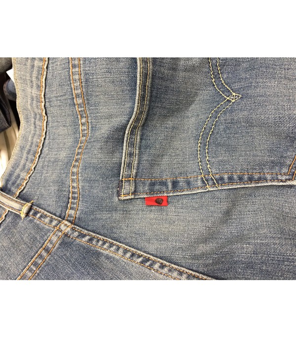 levis irregular jeans